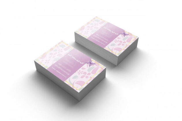 名刺制作事例 – 淡い花柄がエレガントなネイルサロンの名刺デザイン