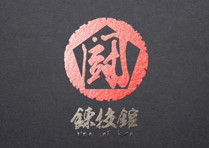 格闘技道場のロゴ