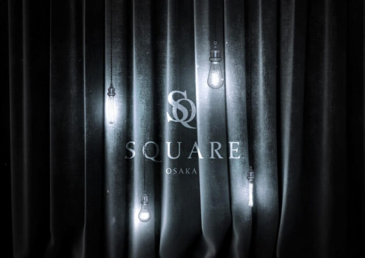 ホストクラブの看板ロゴ