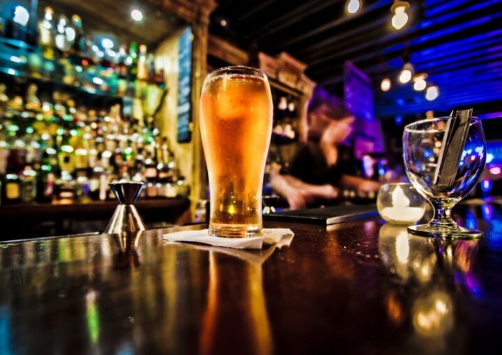 お酒のロゴとエピソード