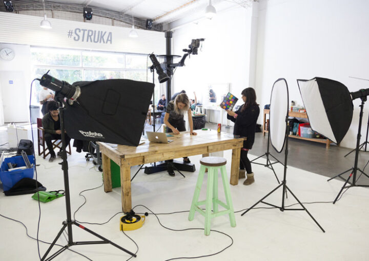 フードスタイリストの広告デザイン