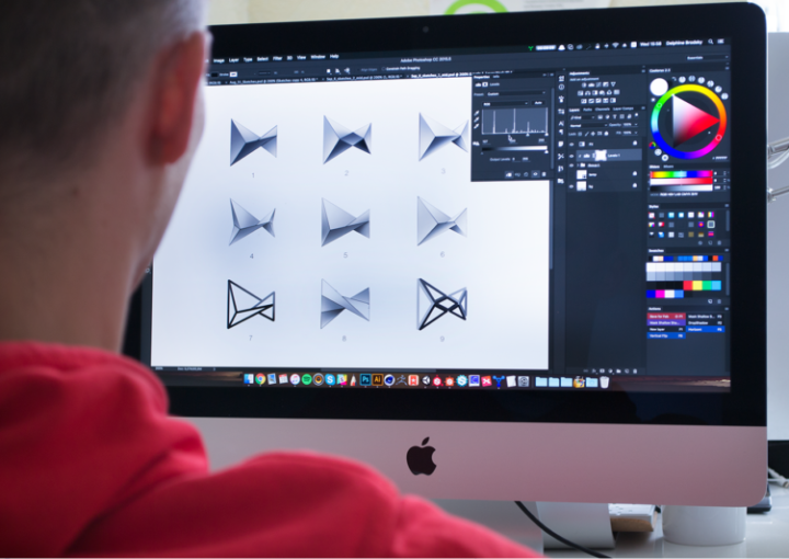 どうやってロゴを作り上げるのか