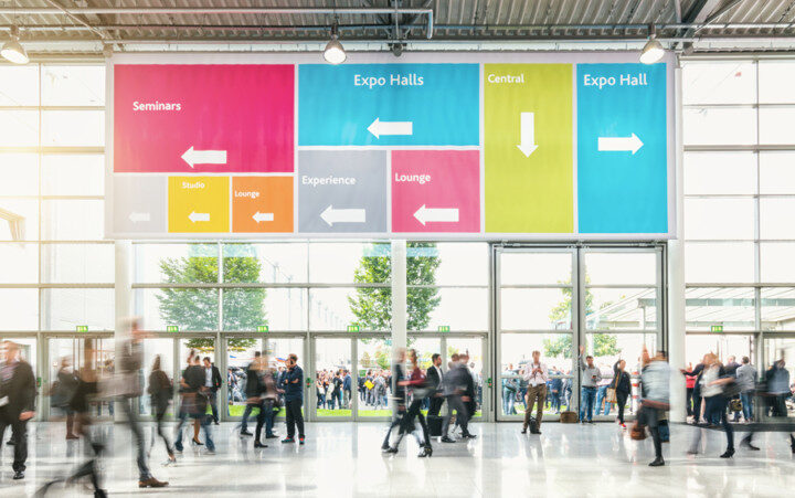 展示会のポスターとパネルデザイン