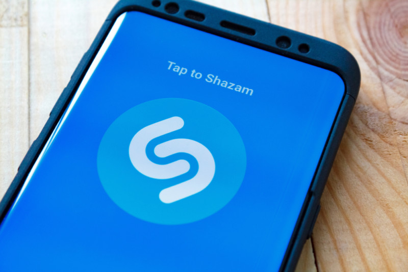 「Shazam」のロゴ