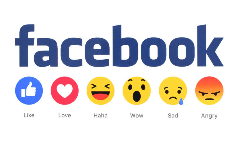facebookの旧ロゴ