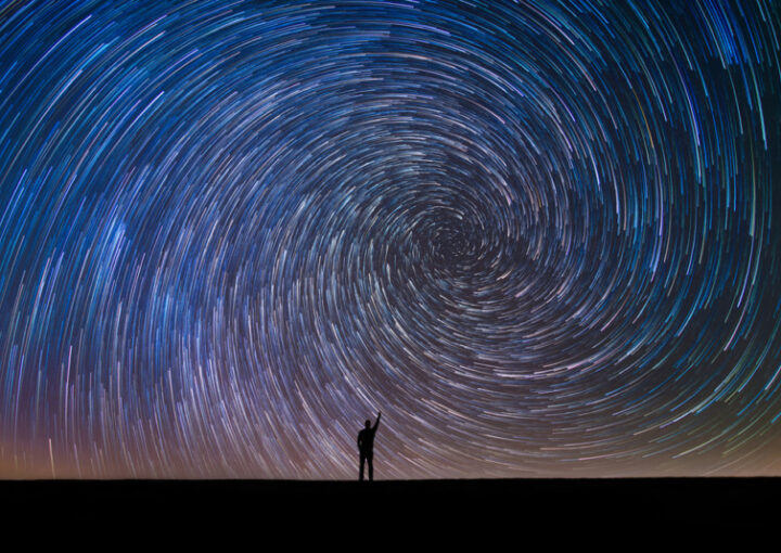 サークルの扱い方が見事なフライヤー