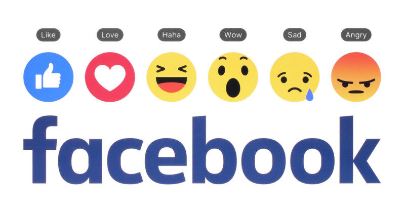 facebookのロゴデザイン