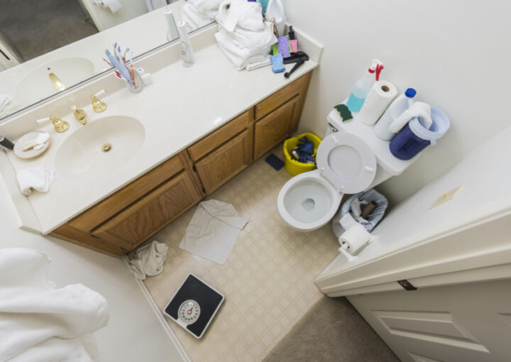 狭い空間を有効活用しながら住んでいる人たちの動画について