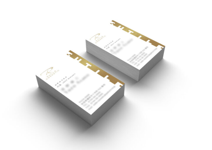 化粧品会社の名刺デザイン