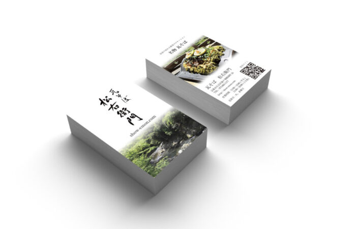 ショップカード制作事例 – 瓦そば店のミニマルなショップカードデザイン