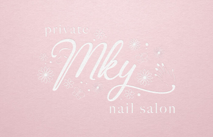 ロゴ制作事例 - プライベートネイルサロンのロゴデザイン
