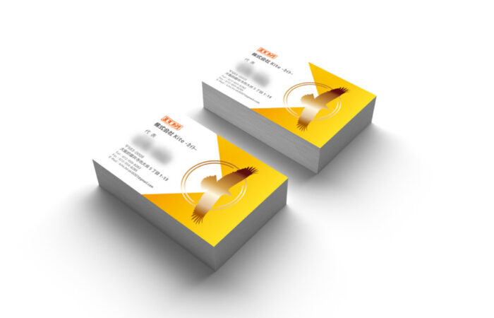 名刺制作事例 - 鳥をモチーフにした介護サービス企業の名刺デザイン