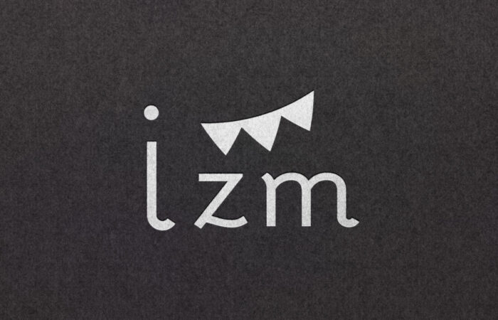 ロゴ制作事例 - マツエク&ネイルサロンの店舗ロゴデザイン