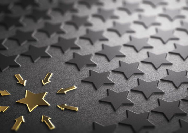 凹凸加工によるアーティスティックな名刺デザイン