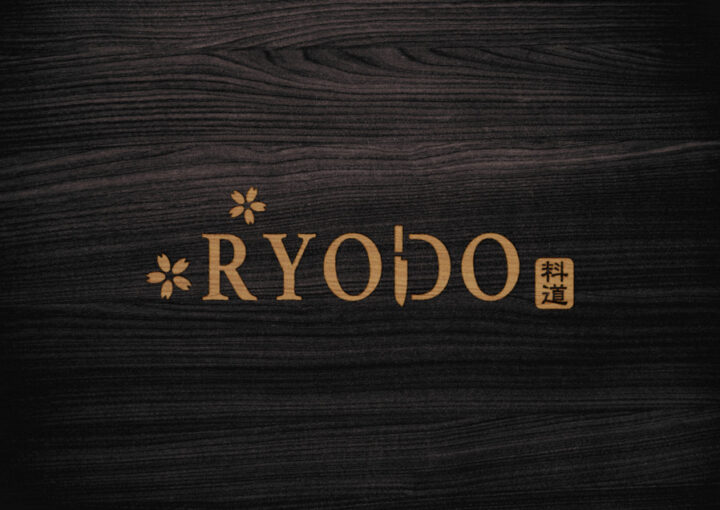 海外で展開する日本料理店のロゴデザイン