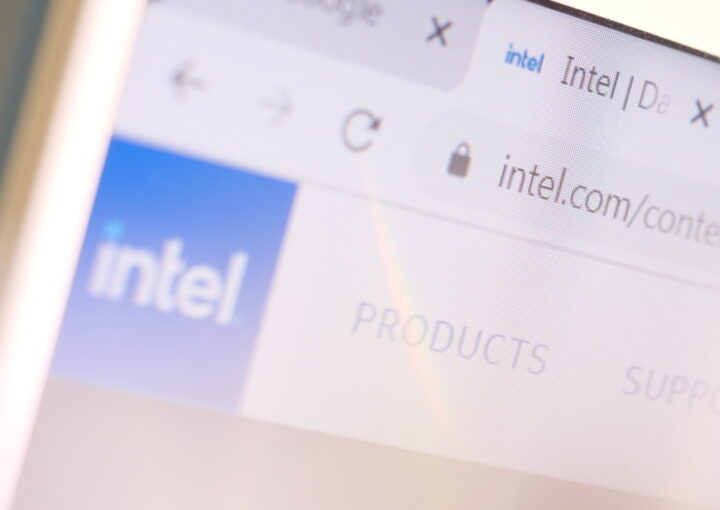 インテル社の新ロゴ
