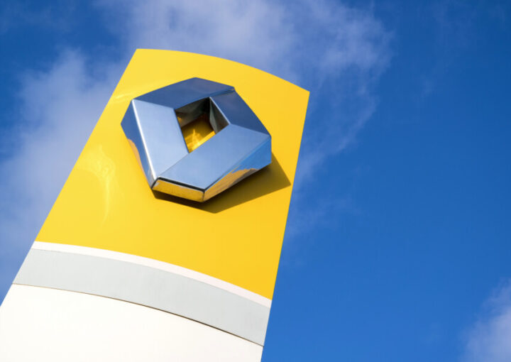 ルノーのダイヤモンドロゴ