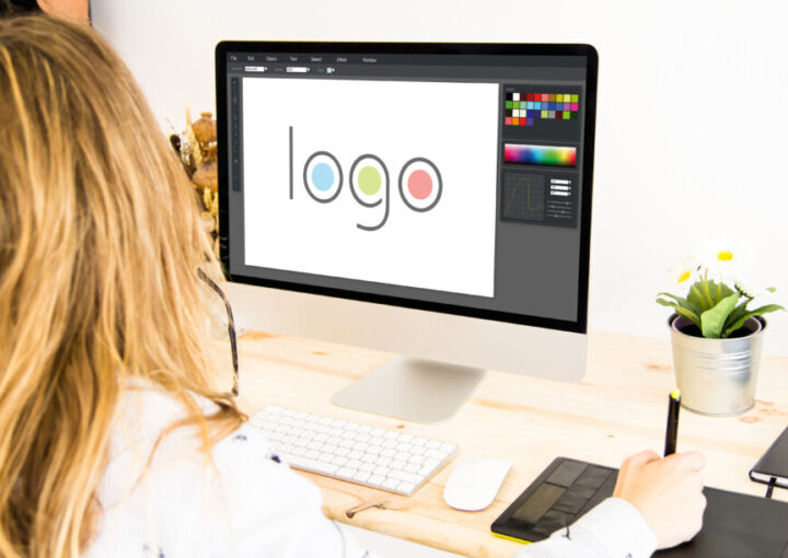 シンプルなロゴデザイン