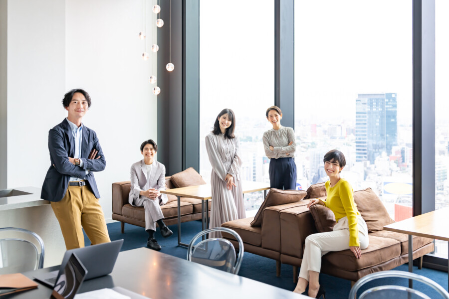 会社案内のデザインをデザイン会社に依頼する前の注意点