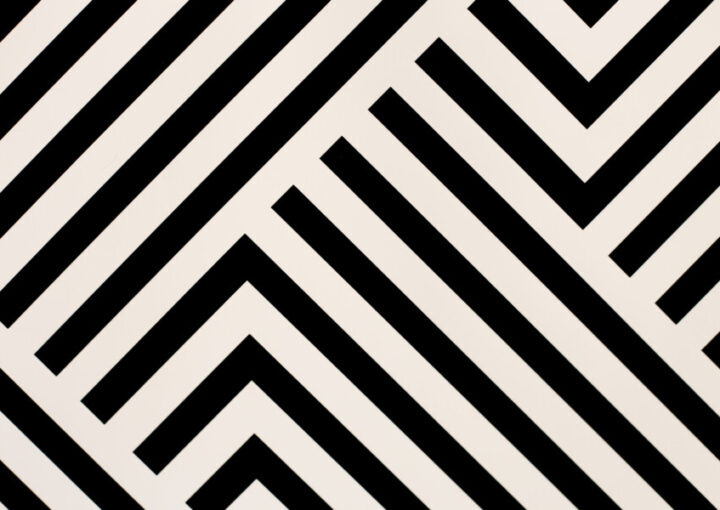 白黒シンプルでスタイリッシュな