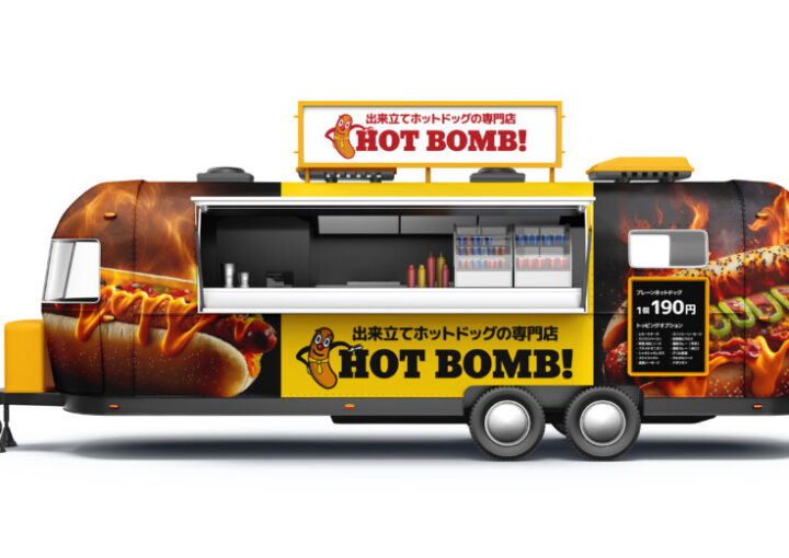 フードトラックのカーラッピング_A