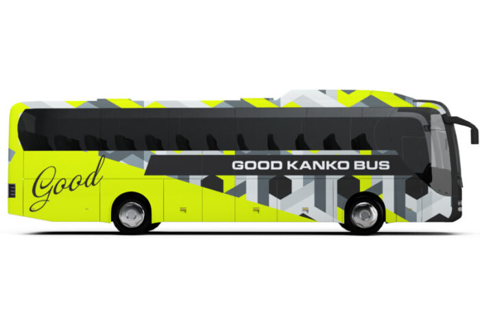 カーラッピング制作事例 - 長距離観光バスのライムグリーンがモダンなラッピングデザイン