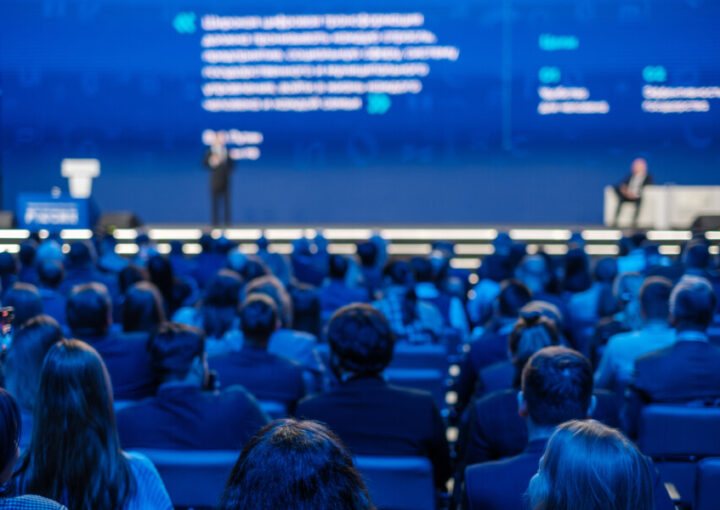 テック系イベント会場