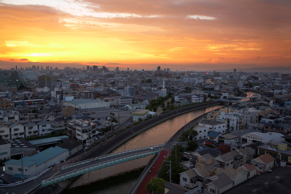 夕暮れの町