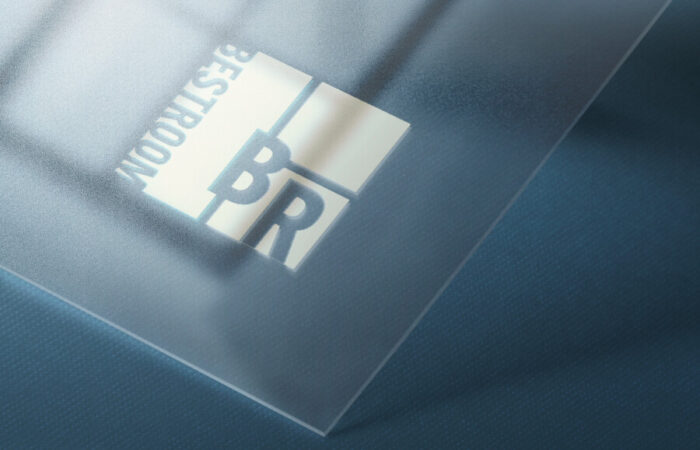 ロゴ制作事例 - シンプルで象徴的な不動産会社のロゴデザイン