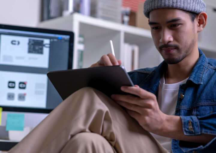 ロゴデザイナー