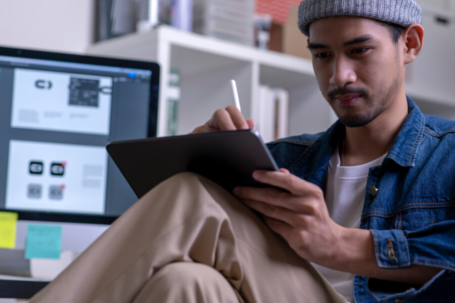 AIをロゴデザインに活用する方法｜AIツールの使い方と人間のデザイナーとの棲み分け