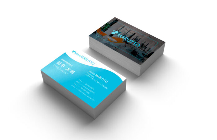 名刺制作事例 - BtoB業務サポート企業のブルーが鮮やかな名刺デザイン