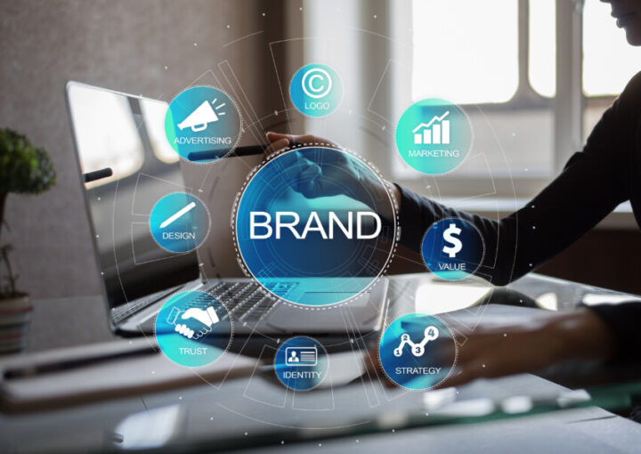 ホームページとパンフレットの連携