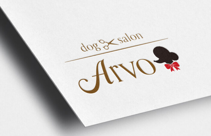 ロゴ制作事例 - 格調と専門性を感じさせるドッグサロンのロゴデザイン