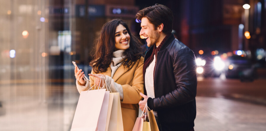 買い物をする人