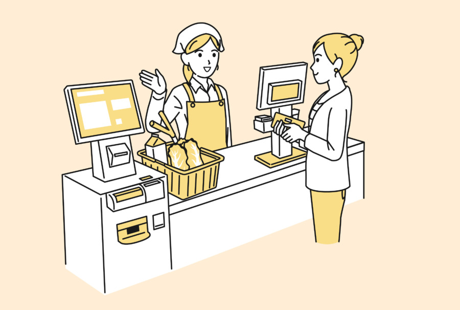 スーパーで買い物をする女性