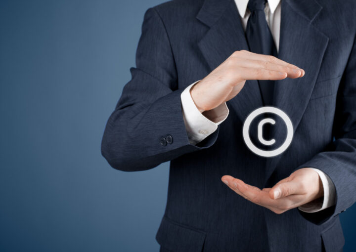 著作権マーク