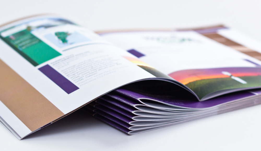 中綴じパンフレット