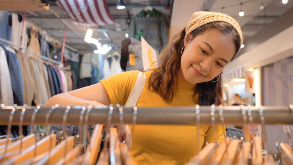 ポスターで”行動”を引き出す！購買心理を活用したデザイン設計の考え方