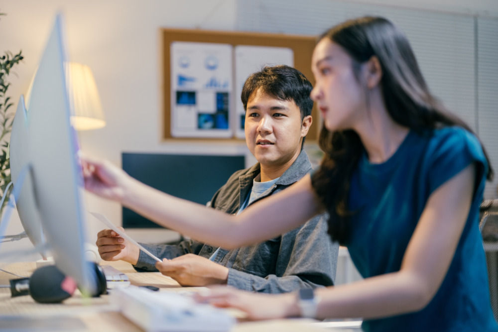 学習中のデザイナー